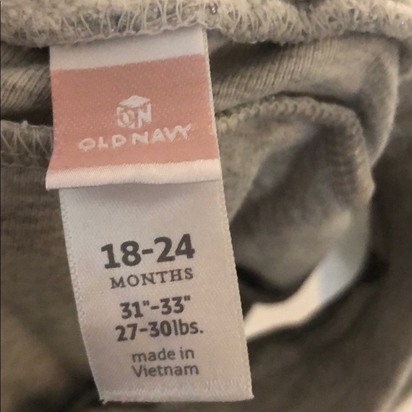 Bundle of two: pink sweater and grey skirt - Picture 6 of 7